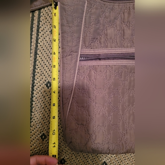 Women’s Thirty-one Crossbody purse - Picture 6 of 6